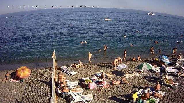 Вебкамера "Пляж Дубны". Запись 16.09.2017 16:00:05 смотреть онлайн