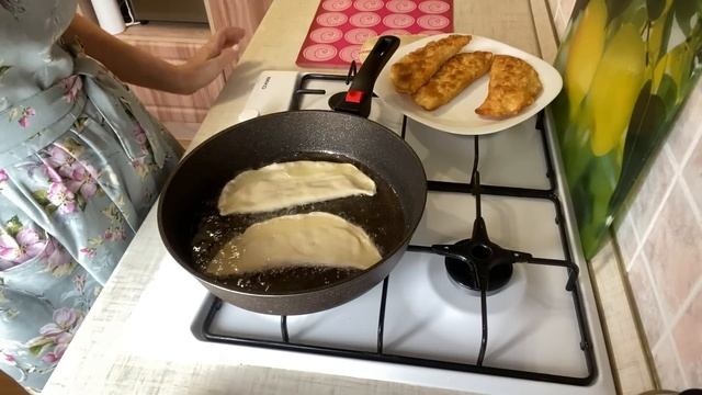 Вкуснейшее, новое тесто для чебуреков. Пузырчатые чебуреки-объедение!