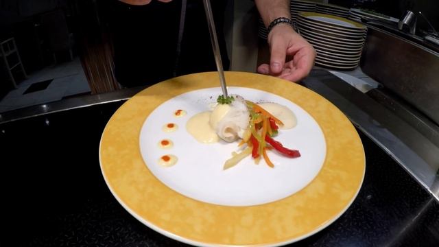 ЧТО готовят в отеле Star Beach Village ?! | Carving Station | Hersonissos, Crete смотреть онлайн