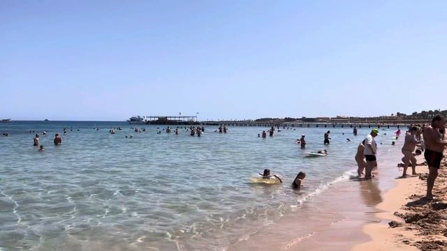 Классный песчаный пляж отеля Tia Heights Makadi bay. Egypt. Hurghada. смотреть онлайн
