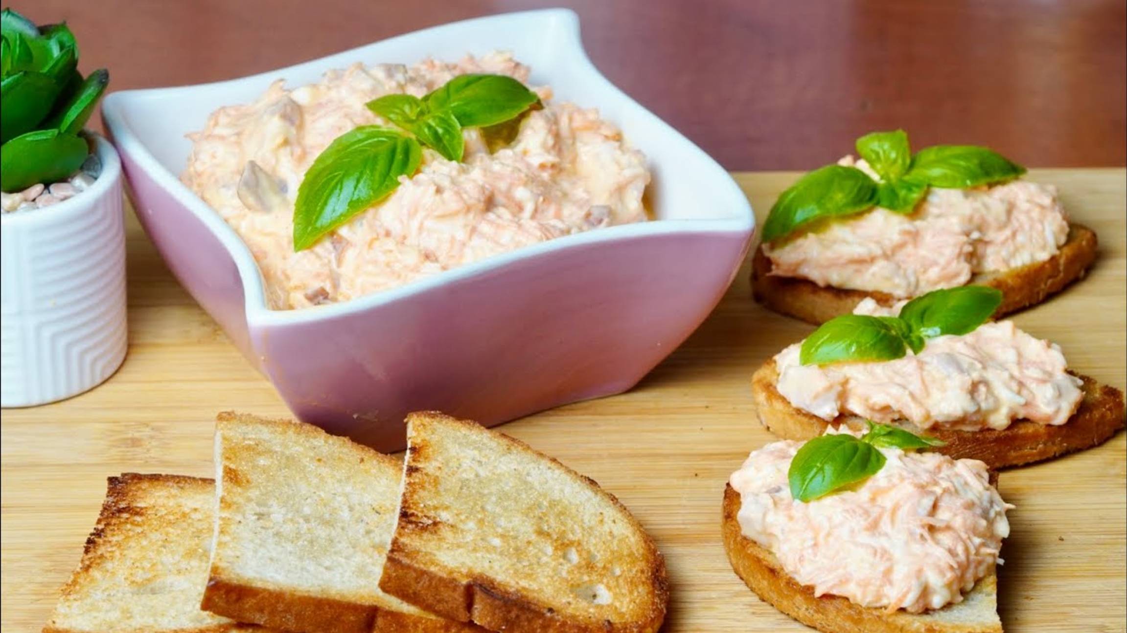 Гениальная НАМАЗКА за 5 минут! Плавленый сыр + яйца — БОМБА на хлеб! 🧀🍞 смотреть онлайн