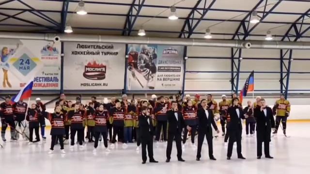 Мужской вокальный ансамбль Донецкой филармонии - «Забери нас домой Родина!» смотреть онлайн