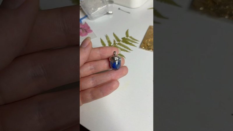 Кулон в виде желудя из эпоксидной смолы #творчество #эпоксиднаясмола #diy #shots