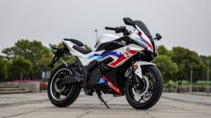 Электро мотоцикл реплика BMW , обновленные ручки управления , новый дисплей #электромотоцикл