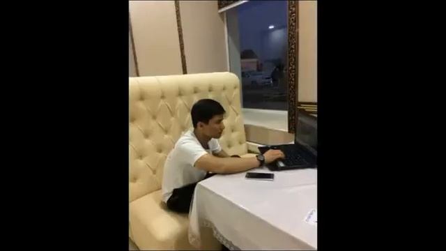 Al-Laziz респектабельный семейный ресторан и кафе смотреть онлайн