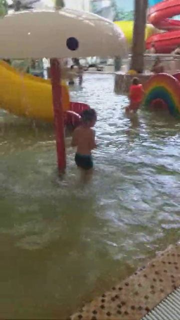 Аквапарк отдых...Омск смотреть онлайн