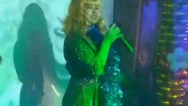 Скоро, скоро Новый год !!! смотреть онлайн