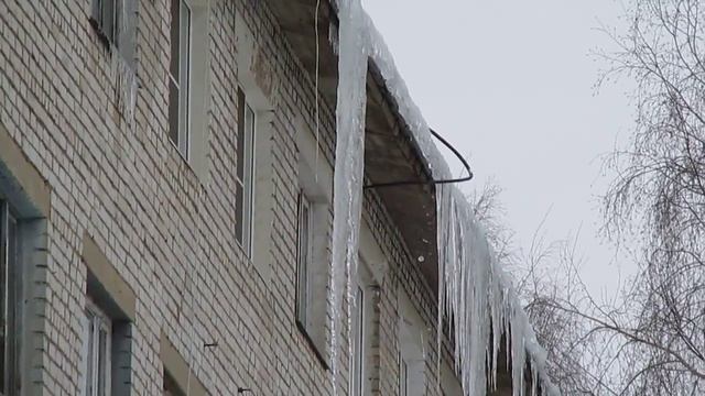 Вышний Волочёк сосульки1