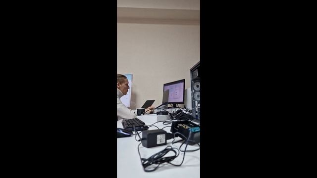 Будни разработчика (работа/кафе). Flutter developer смотреть онлайн