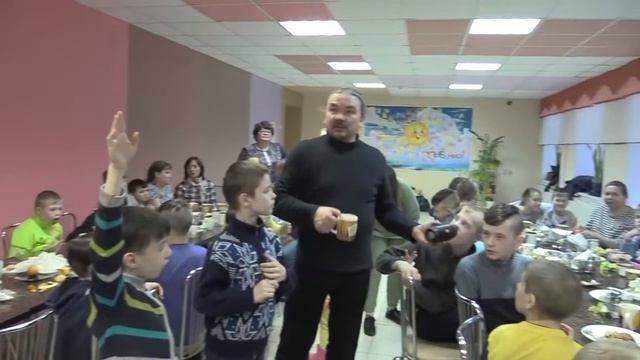 Праздничный ужин Бежецк 15 04 2022 г смотреть онлайн