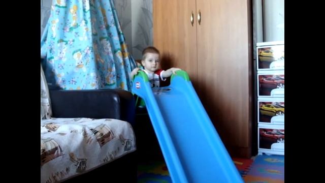 Видеоотзыв о горке для Проката в Кургане "ДАВАЙ ИГРАТЬ!" смотреть онлайн