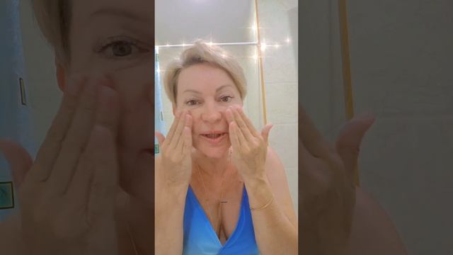 Сияние и спасение моей кожи смотреть онлайн