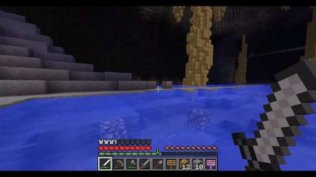 Minecraft : Super Hostile - Spellbound Caves. Часть 4: День Железнодорожника