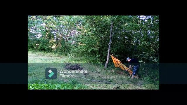 Первая ночь в лесу строю шалаш. бушкрафт новичька смотреть онлайн