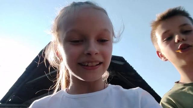 Огляд на кафе "Артур" з другом Нікітою смотреть онлайн