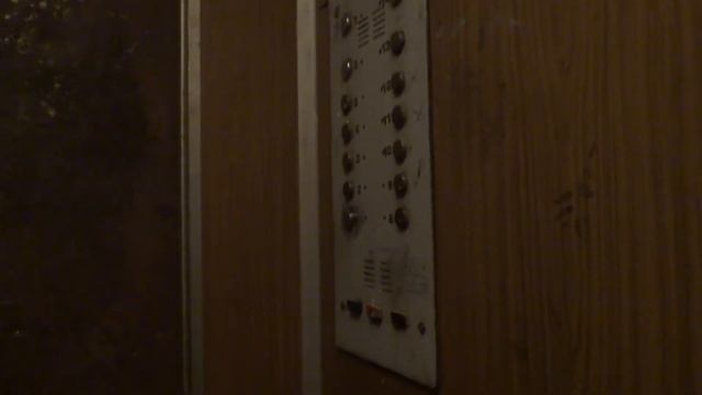 Электрический лифт (г. Орехово-Зуево), V=1 м-с, г-п 500 кг (80) смотреть онлайн