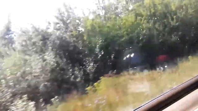 Еду в поезде домой смотреть онлайн