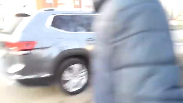 Разборки не по-детски: в Нефтекамске бизнесмен разрешил своему ребенку побить «обидчика» ⠀ смотреть онлайн