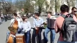 Сельские резиденты   жгут !