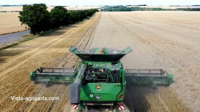 John Deere серия Х9. Зерноуборочный комбайн нового поколения от компании Джон Дир. смотреть онлайн