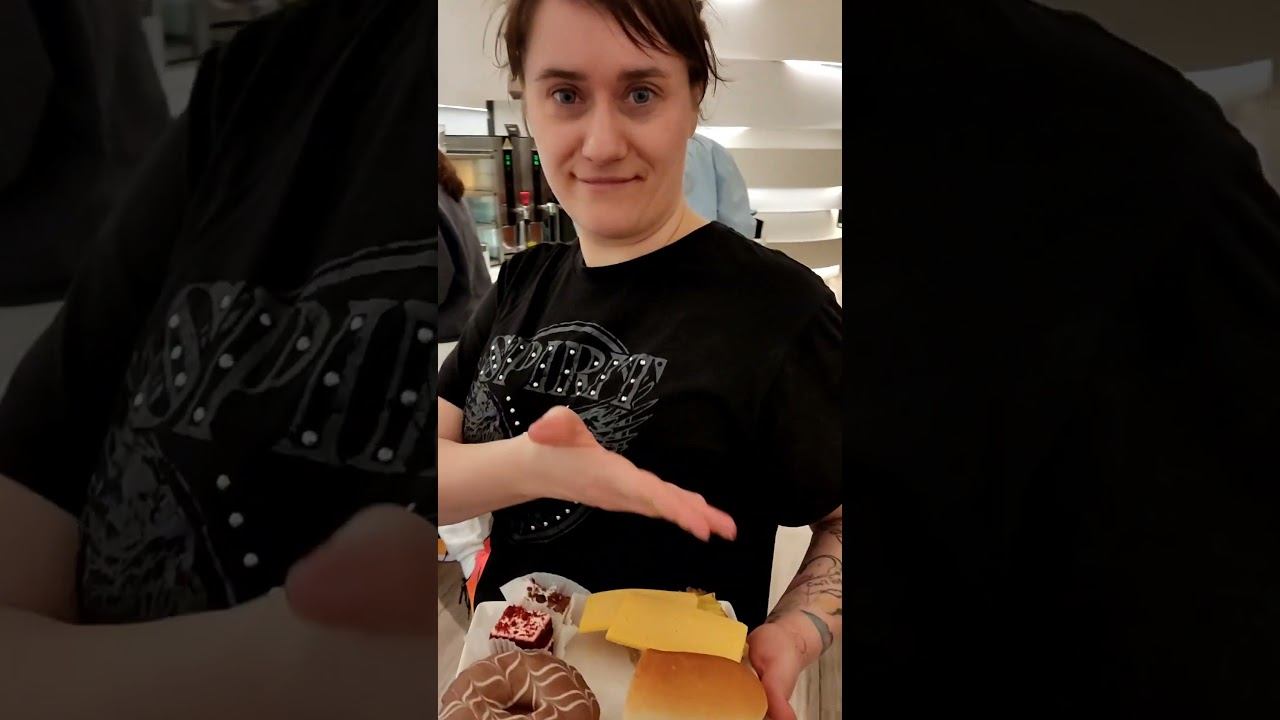 Бизнес зал Шагал в аэропорту Шереметьево. смотреть онлайн