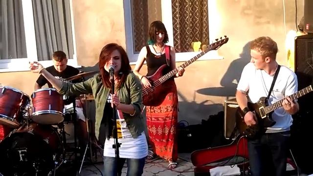 Адаптація - Королева (Live in Buchach - 30.06.2013)
