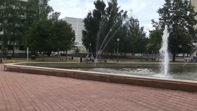 07.21г. Бульвар с фонтанами.Посидели в кафе. смотреть онлайн