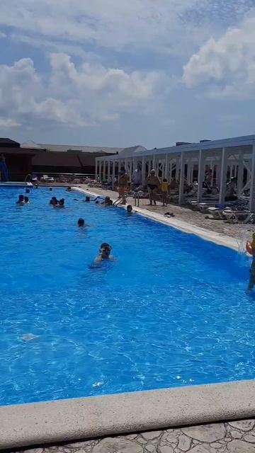 Славянка. Большой бассейн. смотреть онлайн