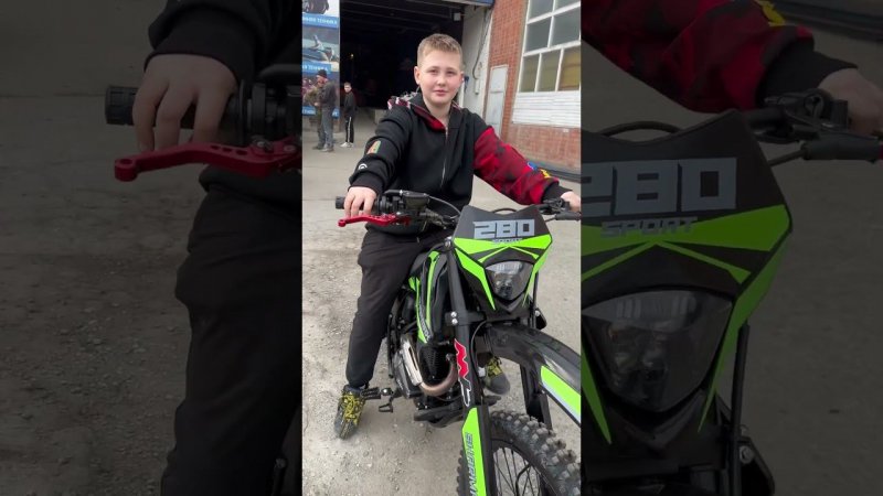 В 11 ЛЕТ УЖЕ НА SHARMAX 280 SPORT #sharmax #automobile #motosnab #offroad #motovlog #moto #pitbike