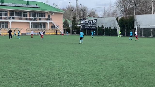 ДФК Скиф 2006 vs Таврия СШ№3 2007* 1 тайм смотреть онлайн