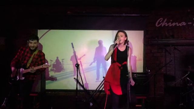 BANANA SPLIT - Пять два 20.05 Сhina-Town-Cafe смотреть онлайн