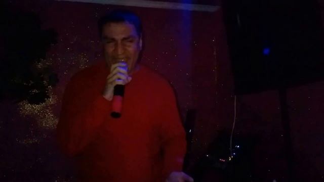 Эльшан Гусейнов - The show must go on смотреть онлайн