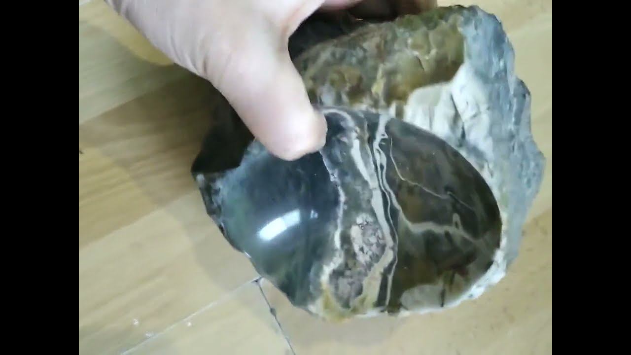 Чаша пепельница из яшмы