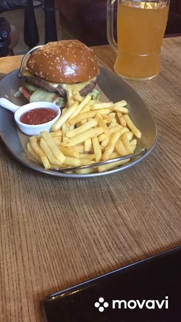 Ресторан в Тарусе . Калужская область . Россия . 27 сентября 2023 г. смотреть онлайн