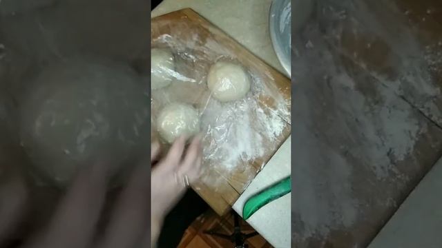 Вкуснейшая пицца на итальянском тесте!!!