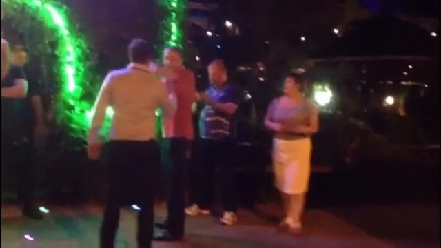 "Донская Роща" - погуляли, по-человечески уйти "не можем" смотреть онлайн