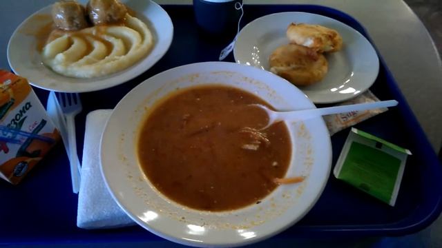 Немец офигевает в России - E085 - Екатеринбург - день 3 - видео 42 - сталовая смотреть онлайн