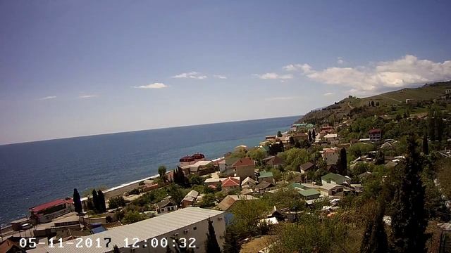 Вебкамера "Солнечногорское. Дом отдыха Джур-Джур". Запись 11.05.2017 12:00:03