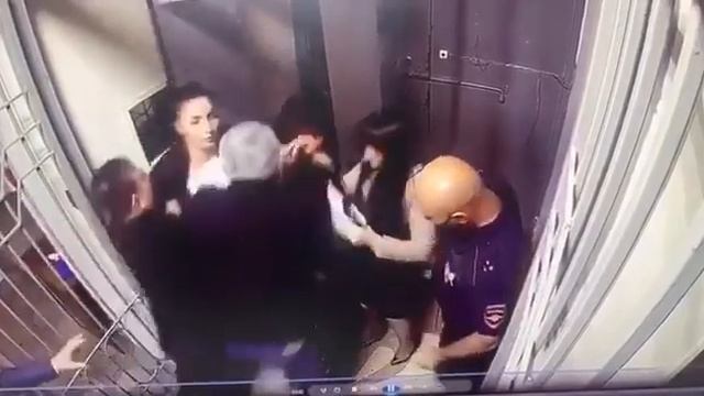 В Кабардино Балкарии адвокаты подрались с полицейскими