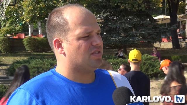 Шампионът по баскетбол на колички гостува за 7-ия рожден ден на Дневен център за деца с увреждания смотреть онлайн