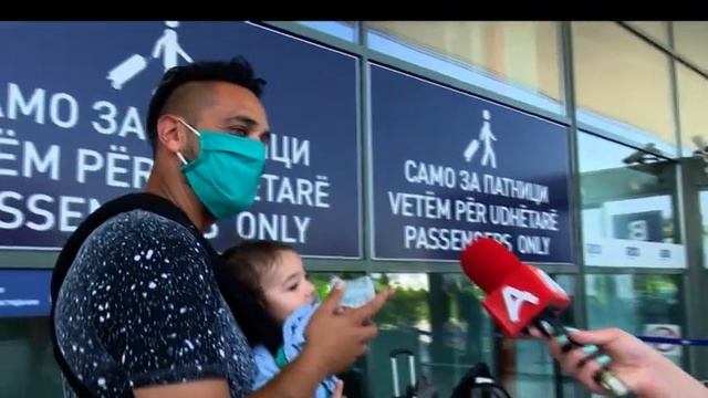 Хаос на скопскиот аеродром - патници не можат да заминат од Македонија смотреть онлайн