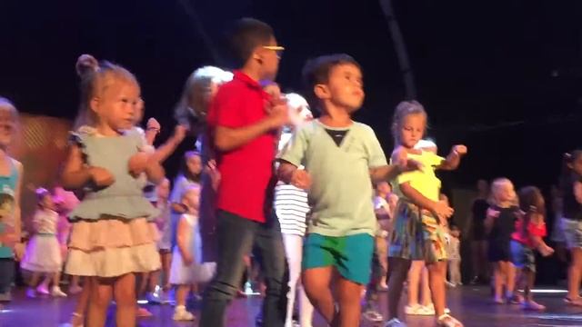 Мини диско Оранж Аланья смотреть онлайн