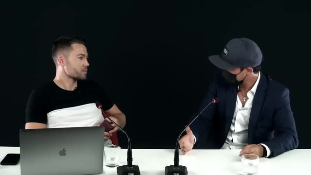 ПАСПОРТА И ФАЛЬШИВЫЕ ДЕНЬГИ. В России хорошо? смотреть онлайн