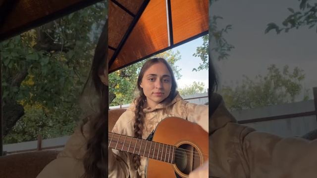 Приглашаю в сад на посиделки в беседке смотреть онлайн