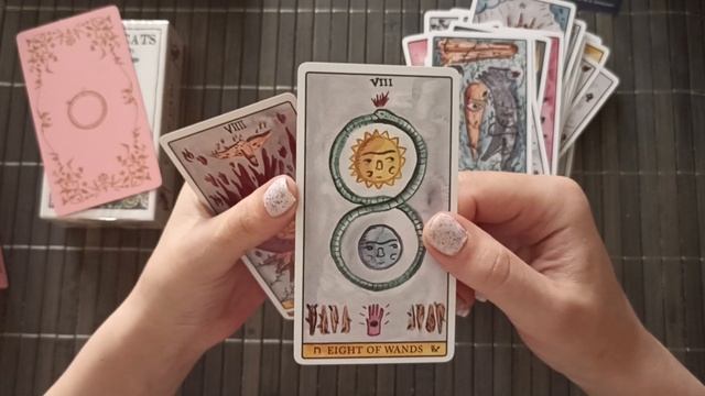 🌈Розпаковка двух колод від видавництва Fournier | Дві фантастично гарні колоди Таро #тароукраїна #u смотреть онлайн