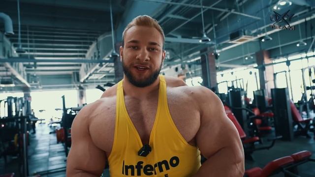 Виталий Угольников/Скоро Массанабор/тренировка груди/Пахлавон Вахобов