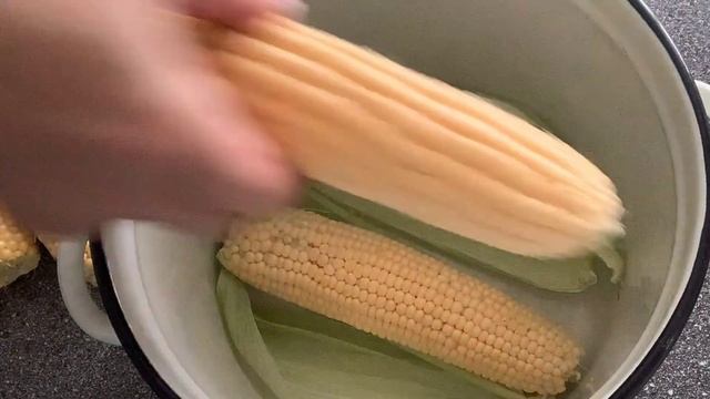 Варена кукурудза за 10 хвилин #простийрецепт#кукурудза смотреть онлайн