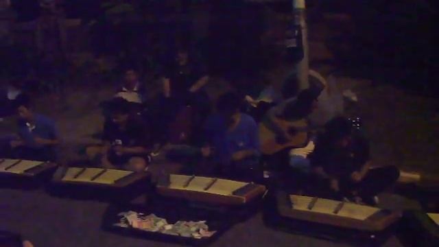 Неизвестные музыканты с Walking Street 2 смотреть онлайн