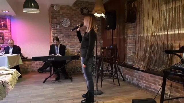 Светлана Лимье / Литературный квартирник / #стихиЯлимье смотреть онлайн