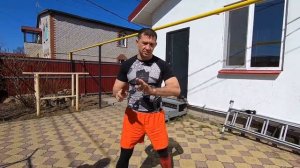 Почему приёмы против ножа не  работают в драке.Как убирали бойцов,не вступая в драку
